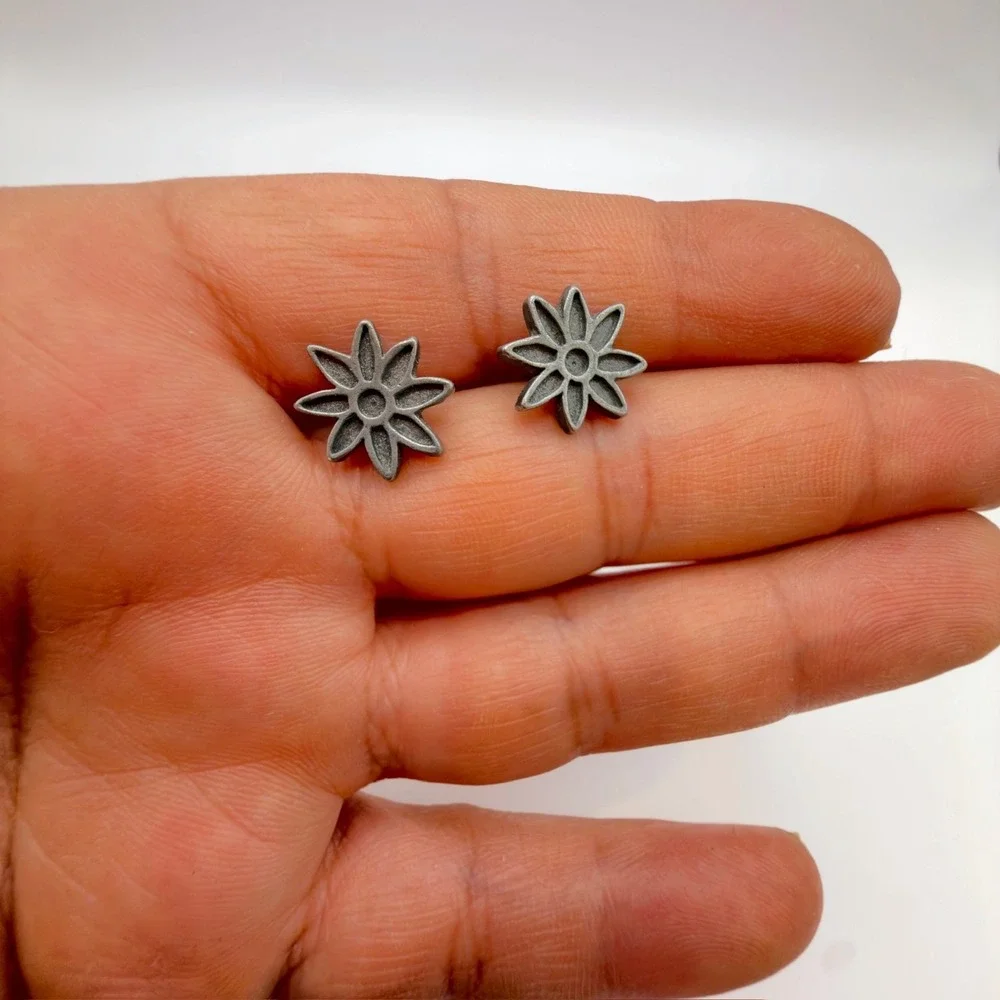 Vintage Silver-Tone Textured Starburst Flower Stud Earrings